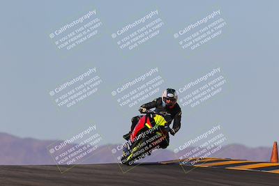 media/Dec-18-2022-SoCal Trackdays (Sun) [[8099a50955]]/Turns 9 and 10 Set 1 (1045am)/